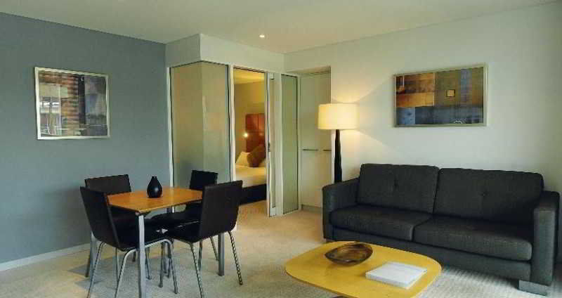 Oaks Adelaide Horizons Suites Exterior foto