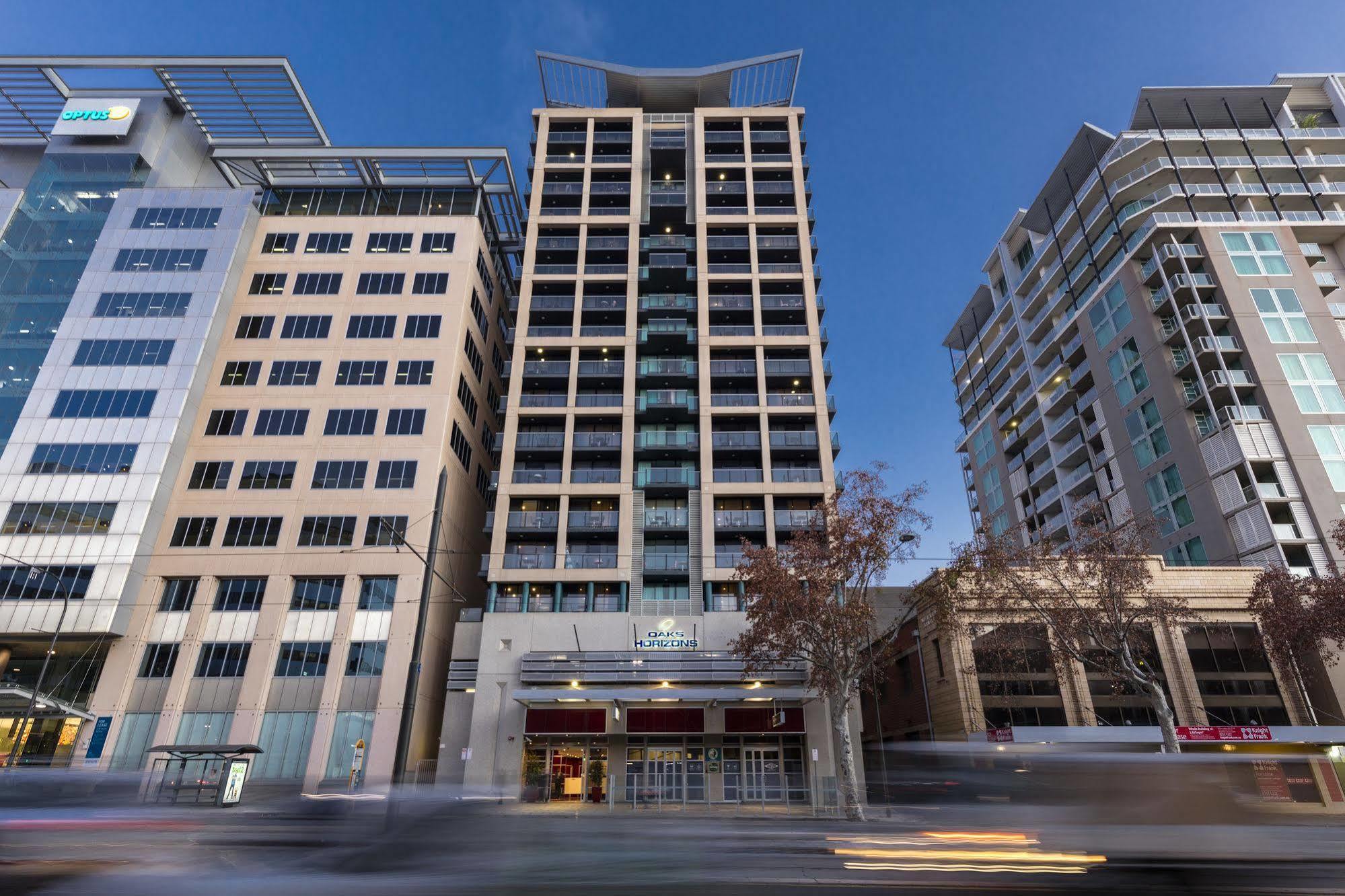 Oaks Adelaide Horizons Suites Exterior foto