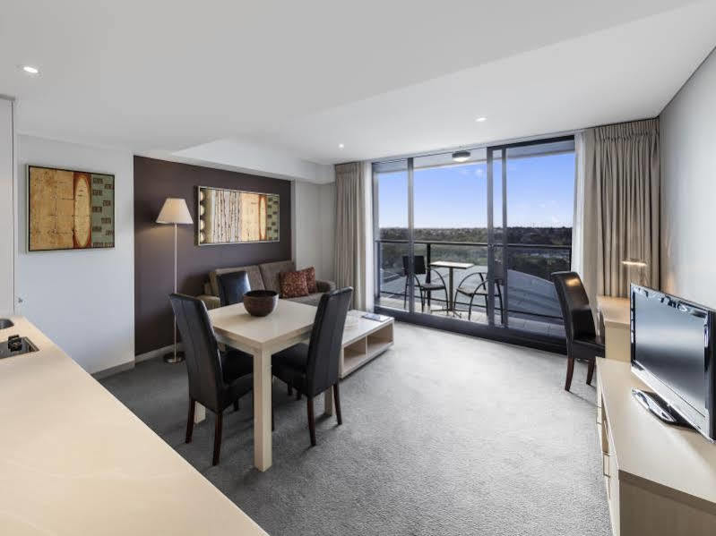 Oaks Adelaide Horizons Suites Exterior foto