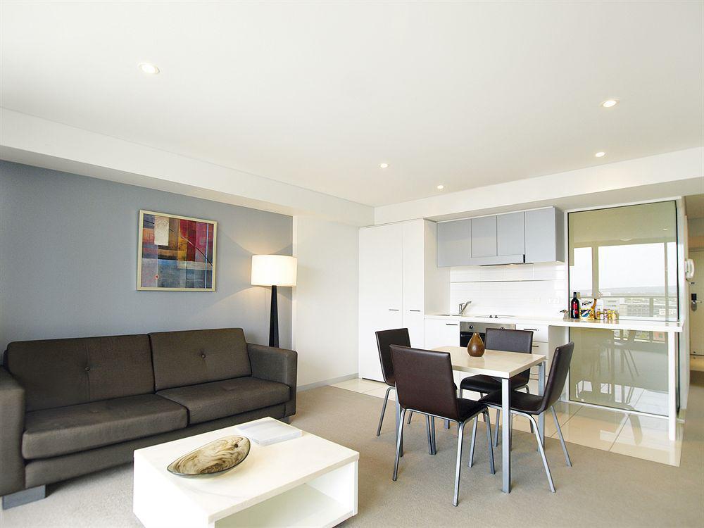 Oaks Adelaide Horizons Suites Exterior foto